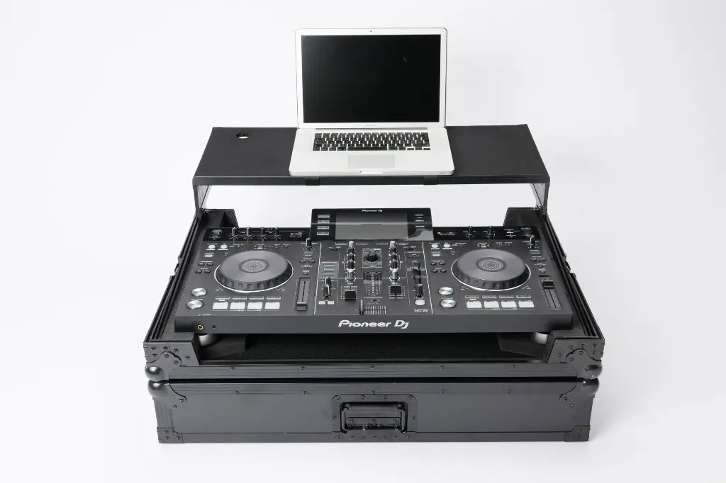 MF XXL PLUS_XDJ-RX.webp