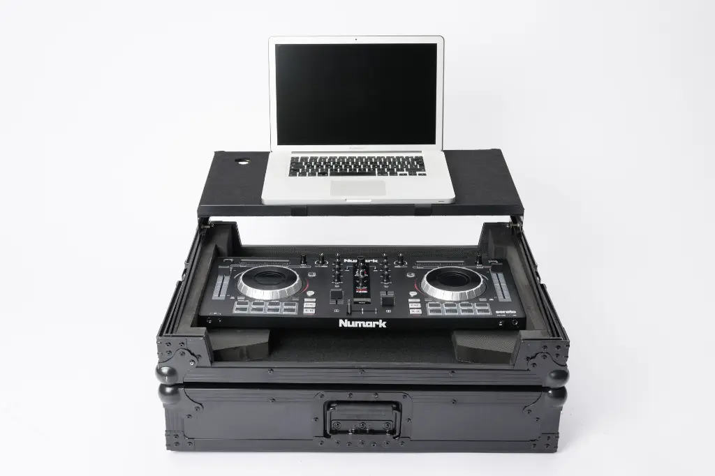 MF XL PLUS_Platinum.webp