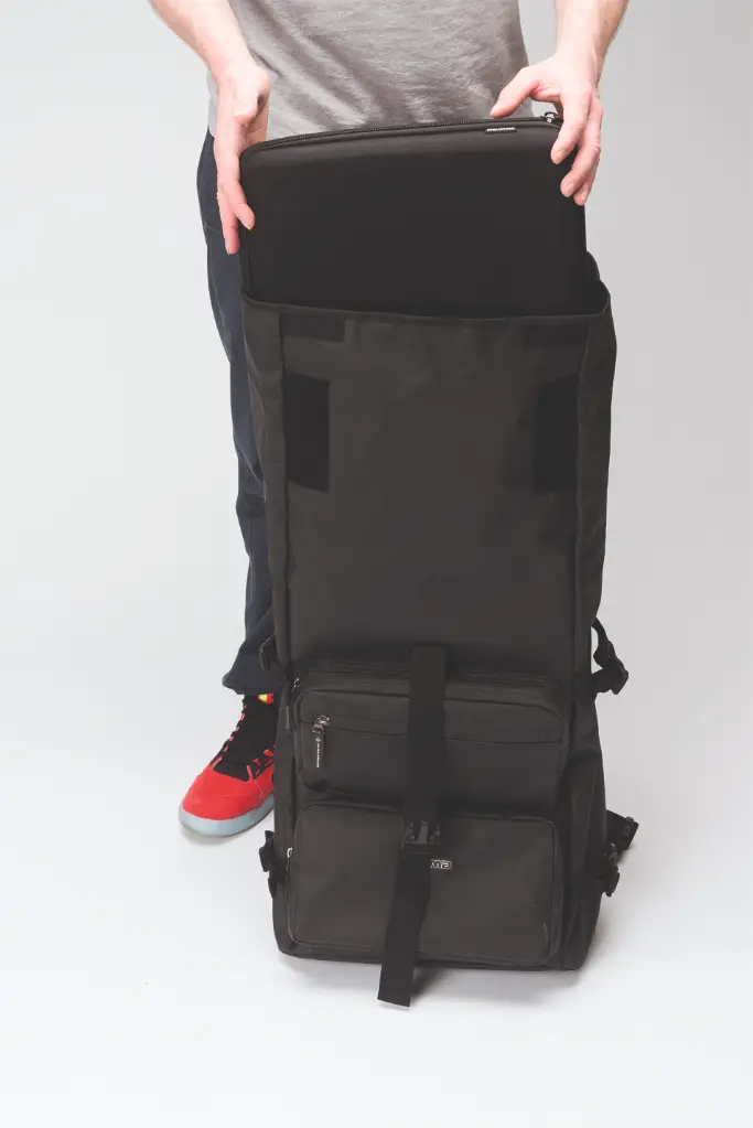 Rolltop-Backpack-III-detail-4.webp