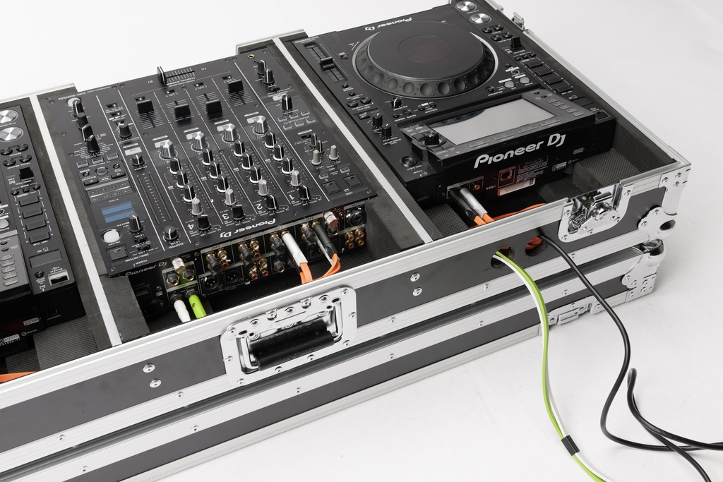 MAGMA Multi-Format Case Player/Mixer-Set
