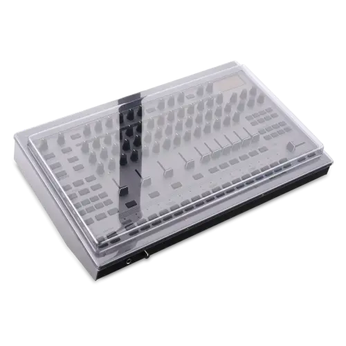 DS-PC-TR1000_3QTR-Custom-Custom-500x500.webp