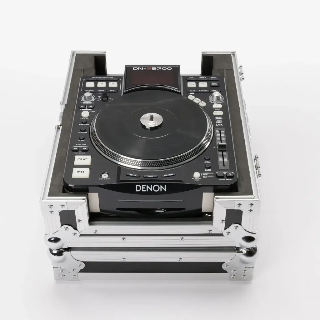 MAGMA Multi-Format Case Player/Mixer#